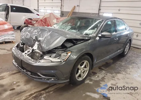 2016 Volkswagen Passat 1.8T S из США, поврежденный, VIN 1VWAT7A33GC044724